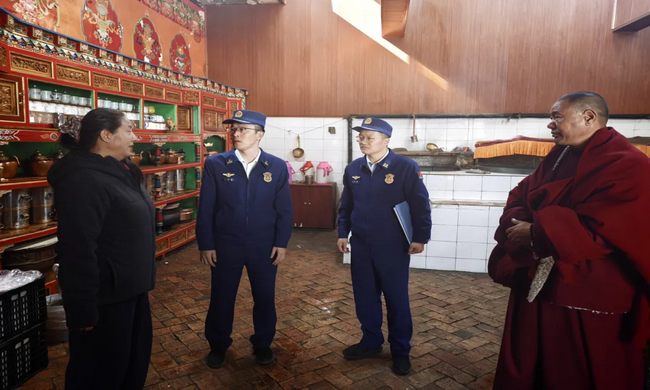 ������������Ԯ�������Ͻ���ڽ̻������չ������ȫ�����Ų����ι���