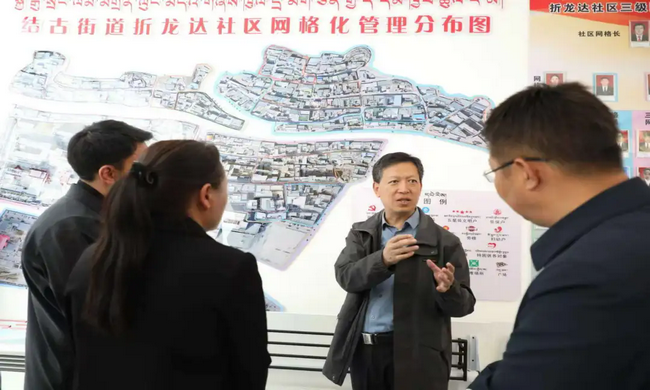 州委书记马锐在玉树市调研指导党建引领基层社会治理工